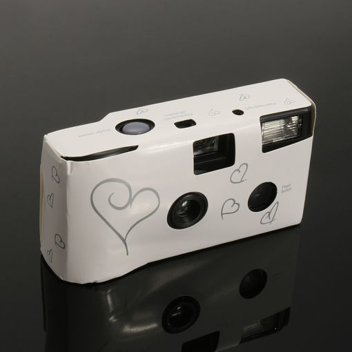 Immagine di Hearts Disposable Camera with Flash 36exp for Bridal Wedding Party