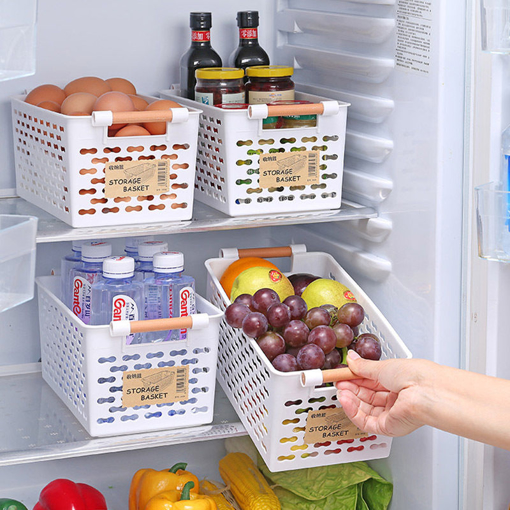 Immagine di Contenitori da frigorifero in plastica componibili
